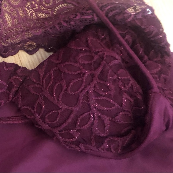 New Le Chateau sparkle lace  wine fit & flare wedding dress. - Picture 12 of 14